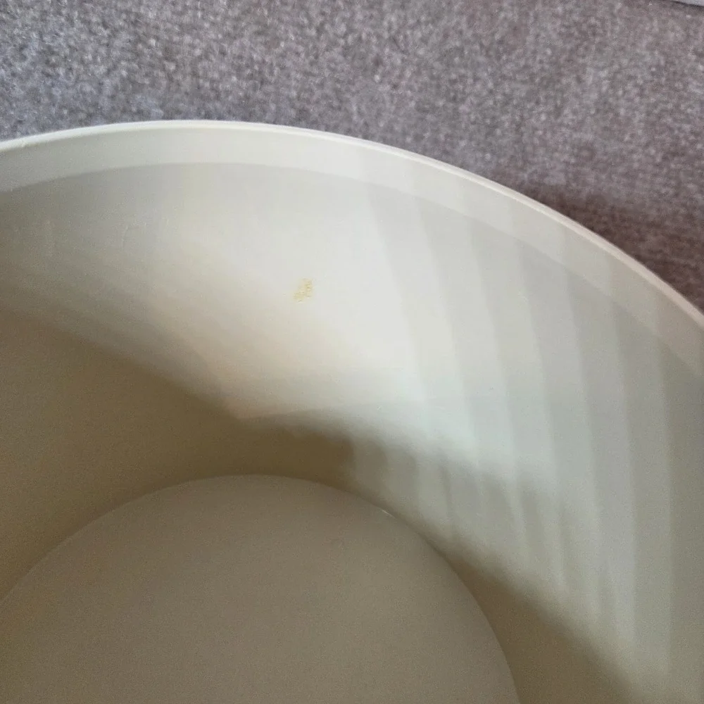 Vintage Tupperware #264 Starburst Canister Almond Tan w/ Lid Seal 5